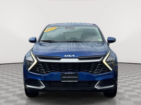 Used 2023 Kia Sportage EX FWD image 2