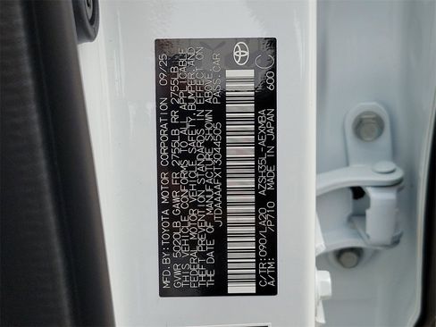 Used 2026 Toyota Crown XLE image 31