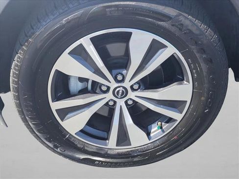 Used 2023 Nissan Murano SV FWD image 22