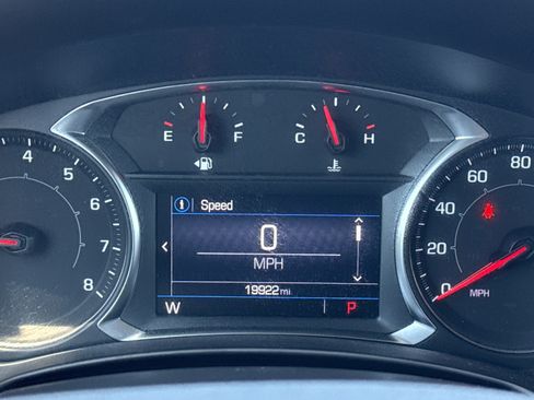 Used 2023 GMC Terrain SLE w/ Driver Convenience Package image 21