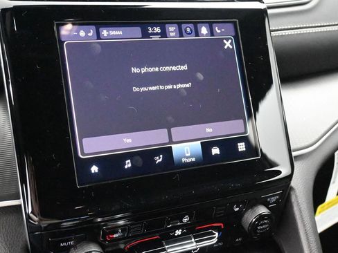 New 2025 Jeep Grand Cherokee Laredo X w/ Luxury Tech Group I image 31