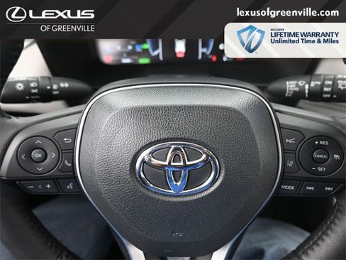 Used 2023 Toyota RAV4 Limited image 15