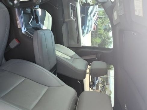 Used 2024 Chevrolet Silverado 1500 LTZ w/ LTZ Premium Package AWD/4WD image 12