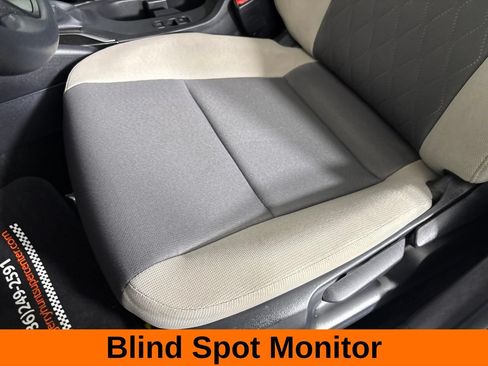 Used 2026 Toyota Corolla LE FWD image 12
