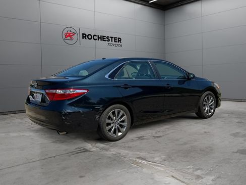 Certified 2016 Toyota Camry XLE FWD image 5