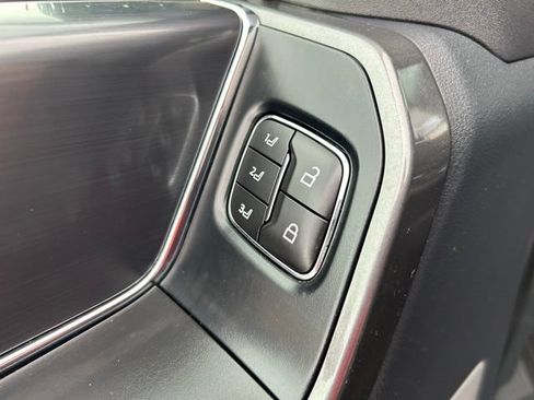 Used 2023 Ford F150 Lariat w/ Equipment Group 502A High AWD/4WD image 38