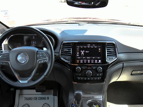 Used 2020 Jeep Grand Cherokee Limited X image 42