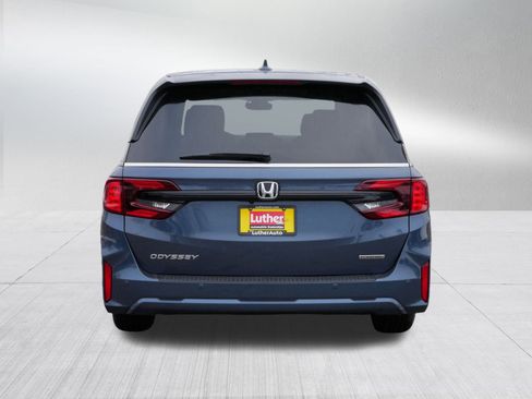 Certified 2026 Honda Odyssey Touring image 6
