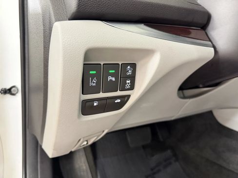 Used 2015 Acura TLX V6 w/ Advance Package FWD image 18