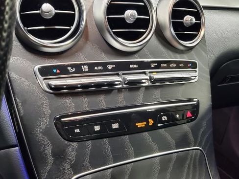 Used 2022 Mercedes-Benz GLC 43 AMG GLC 43 AMGﾮ w/ Multimedia Package Lite image 33