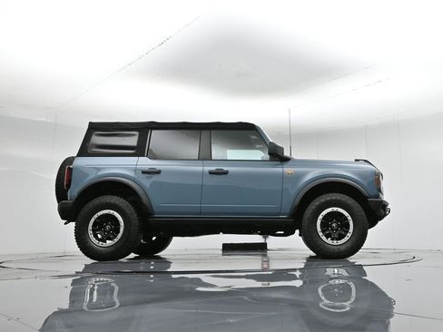 Certified 2021 Ford Bronco Badlands w/ Sasquatch Package image 51