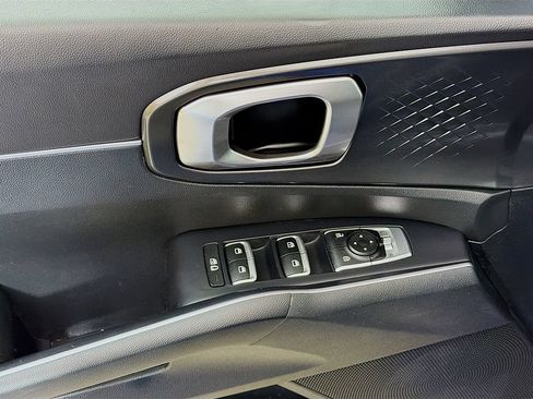 Used 2023 Kia Sorento S w/ Panoramic Sunroof Package FWD image 31