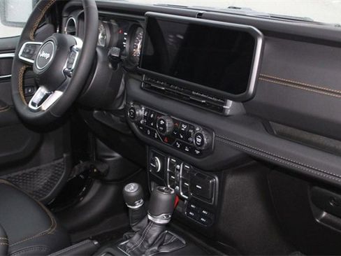 New 2025 Jeep Wrangler Sahara w/ Safety Group image 18