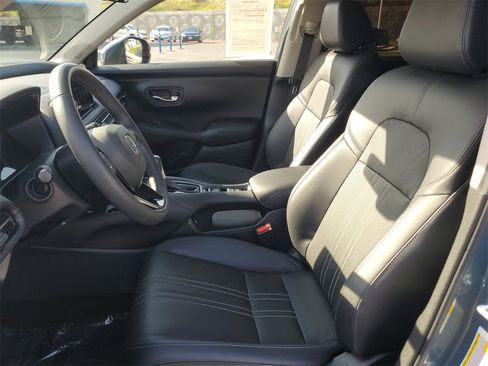 Certified 2023 Honda HR-V EX-L image 18