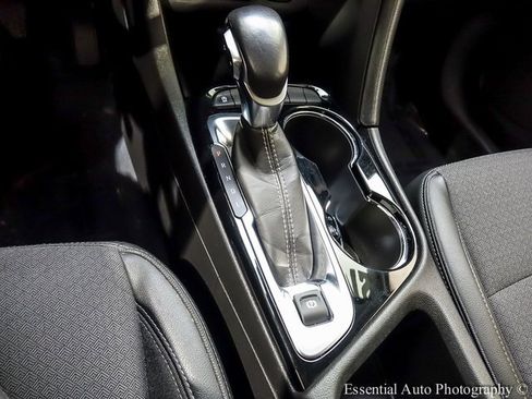 Used 2021 Buick Encore GX Select w/ Sport Touring Package image 16