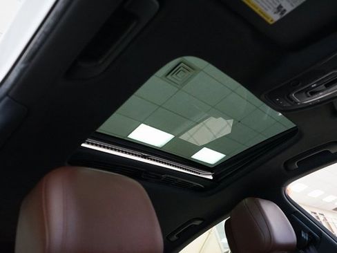 Used 2017 Audi A4 2.0T Premium image 8