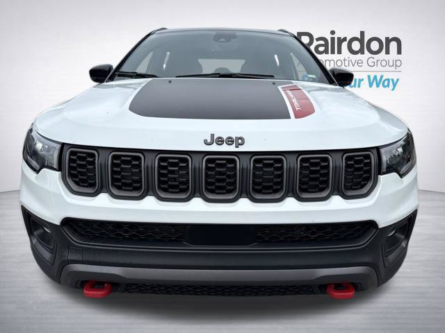 Used 2026 Jeep Compass Trailhawk AWD/4WD image 8