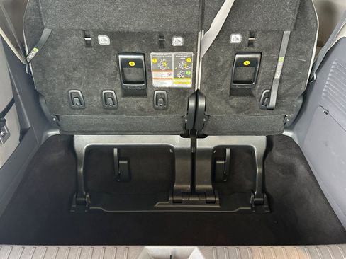 Certified 2024 Toyota Sienna LE image 16