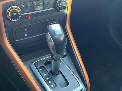 Certified 2018 Ford EcoSport SES image 25