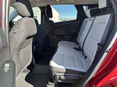 Used 2023 Ford Escape Active image 25