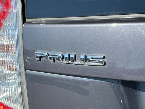 Used 2013 Toyota Prius Three FWD image 24