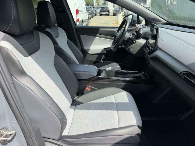 Used 2023 Volkswagen ID.4 Pro RWD image 12