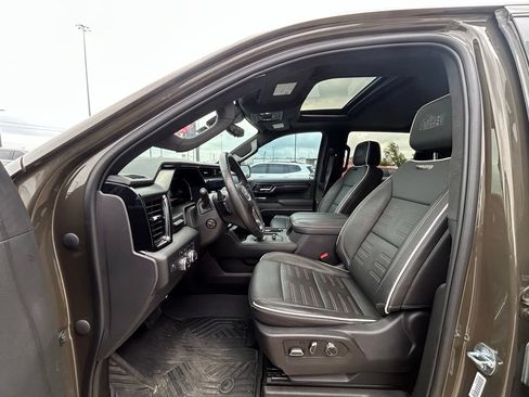 Used 2023 GMC Sierra 1500 AT4X w/ AT4X AEV Edition AWD/4WD image 7