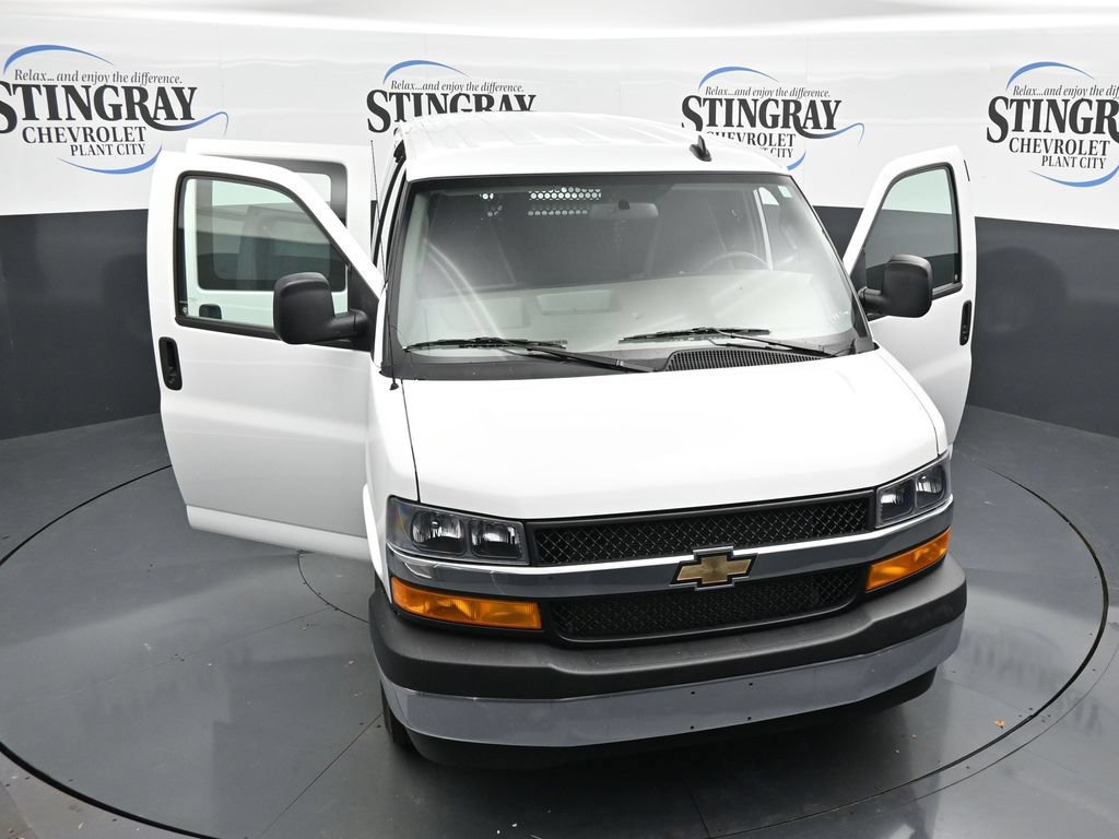 Certified 2025 Chevrolet Express 2500 w/ Driver Convenience Package RWD image 34