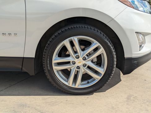 Used 2018 Chevrolet Equinox Premier image 33