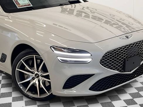 Used 2026 Genesis G70 2.5T RWD image 28