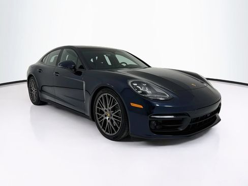 Certified 2023 Porsche Panamera 4 Platinum Edition AWD/4WD image 9
