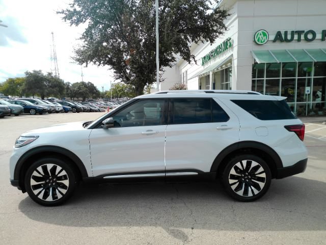 Used 2025 Ford Explorer Platinum w/ LUX Leather Package AWD/4WD image 14