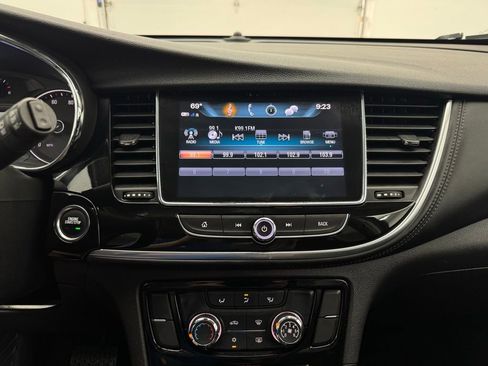 Used 2019 Buick Encore Preferred image 20