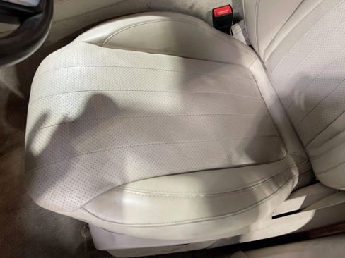 Used 2017 Mercedes-Benz E 300 4MATIC w/ Premium 1 Package image 21