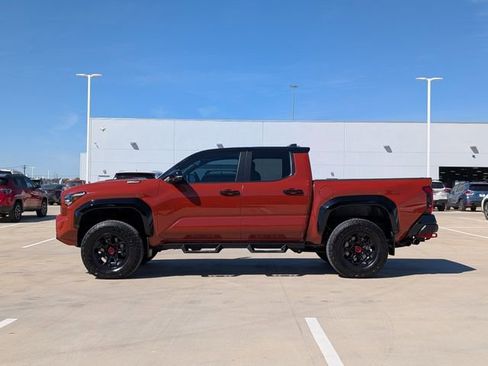 Used 2024 Toyota Tacoma TRD Pro image 3