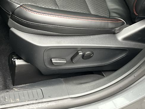 New 2026 Ford Escape ST-Line w/ Tech Pack #1 AWD/4WD image 11