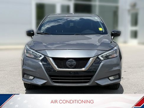 Used 2021 Nissan Versa SR w/ Electronics Package FWD image 3