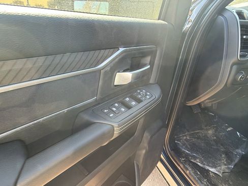 New 2026 RAM 2500 Big Horn AWD/4WD image 15