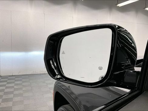 Used 2024 Jeep Grand Cherokee Altitude AWD/4WD image 38