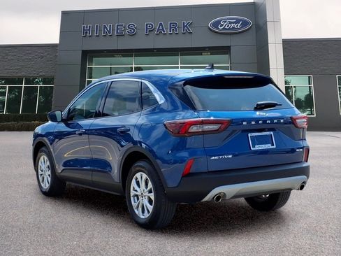 Used 2023 Ford Escape Active AWD/4WD image 5