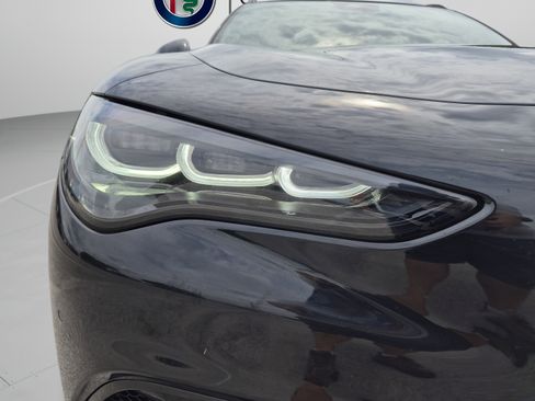 Used 2024 Alfa Romeo Stelvio Veloce AWD/4WD image 66
