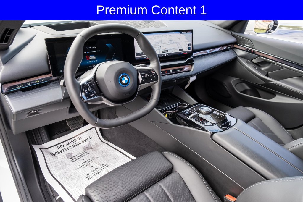 Used 2024 BMW i5 eDrive40i w/ M Sport Package RWD image 16