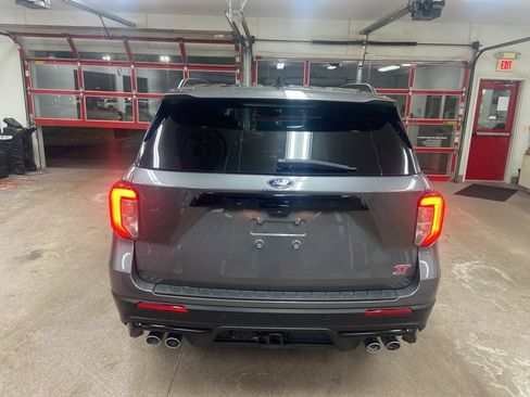 Used 2024 Ford Explorer ST w/ Equipment Group 401A image 14