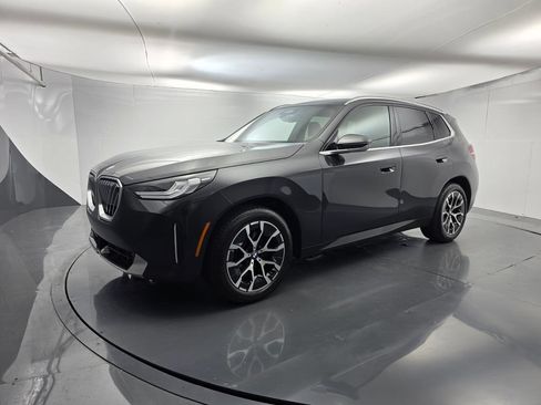 Used 2025 BMW X3 xDrive30i w/ Convenience Package AWD/4WD image 8