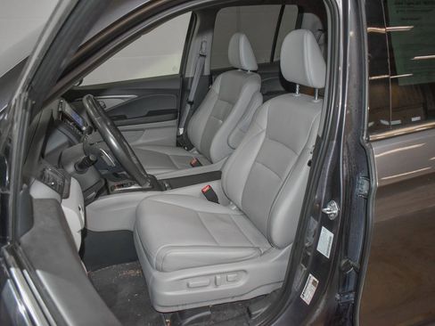 Used 2023 Honda Ridgeline RTL-E image 19