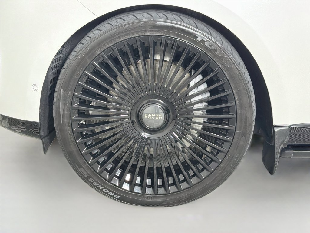 Used 2023 Land Rover Range Rover SE AWD/4WD image 33