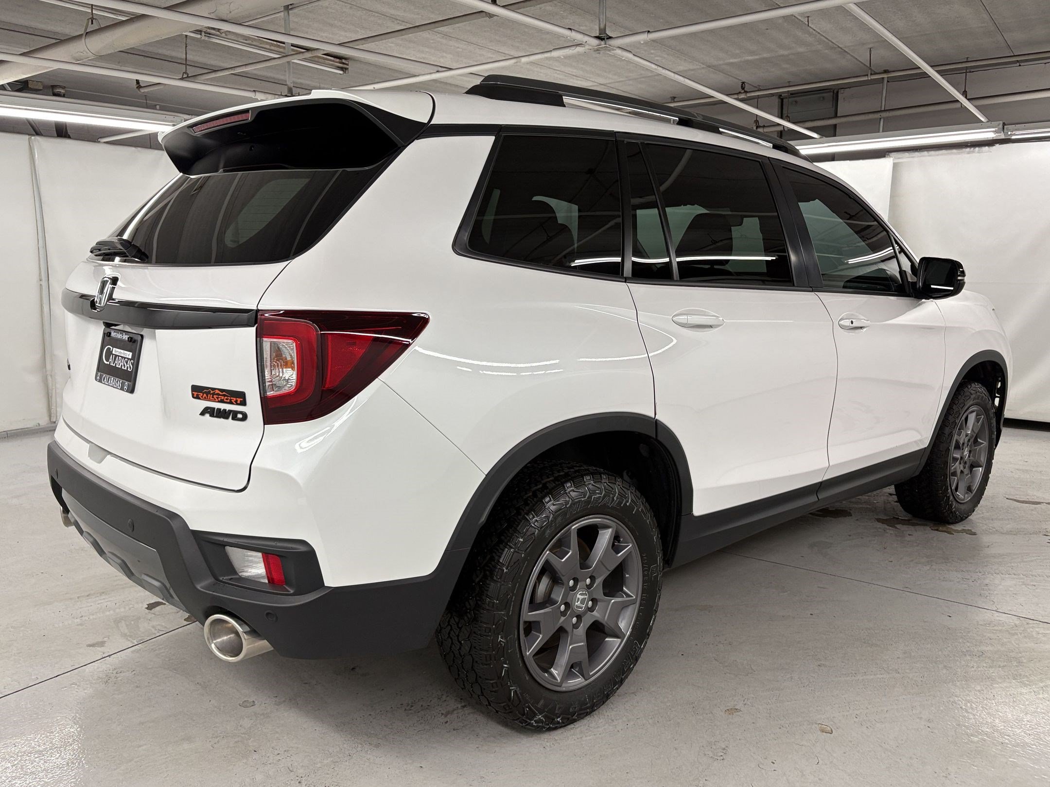 Used 2024 Honda Passport TrailSport image 9