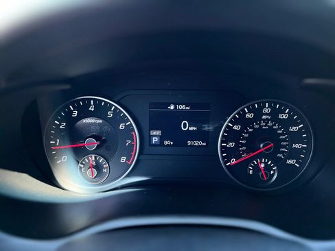 Used 2018 Kia Stinger RWD image 16