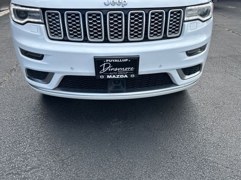 Used 2019 Jeep Grand Cherokee Summit AWD/4WD image 24