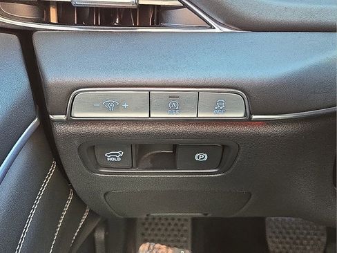 Used 2024 Genesis GV80 2.5T image 27